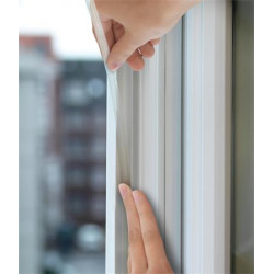 Ajtó- és ablaktömítő szalag, 9 mm x 6 m, TESA "tesamoll® Premium Flexible", átlátszó